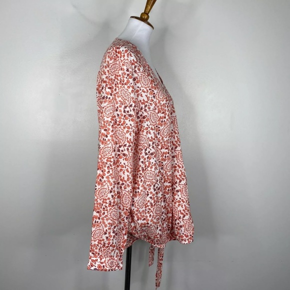 NWT Gap Maternity Wrap Top Linen Blend Paisley Floral XL - Picture 5 of 16